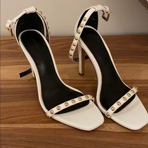 White round studded heels